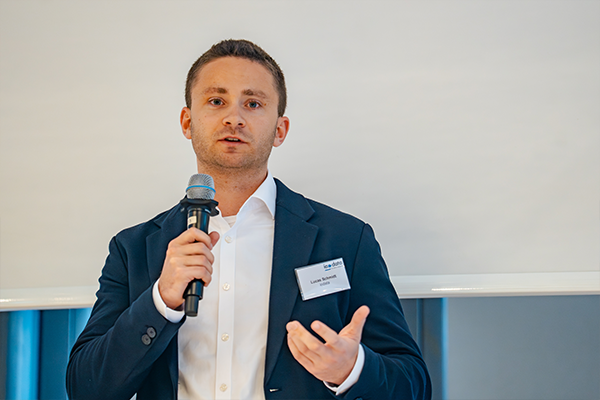 iodata-data-symposium 9-7- 600x400